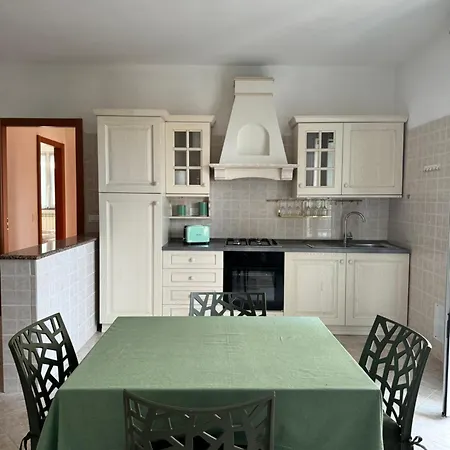 شقة Serravalle Shop&stay