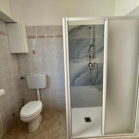 Διαμέρισμα Serravalle Shop&stay -private Parking *