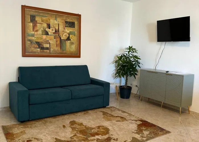 Serravalle Shop&stay Appartement *